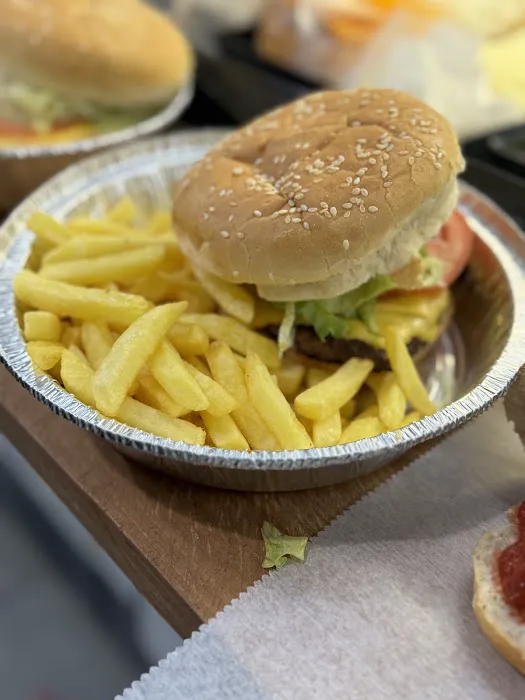Healthy 1 deli corp Picture 9