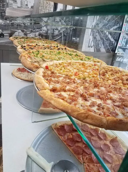 Salvatore's NY Pizza Picture 8