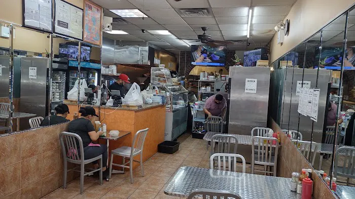 Familys Cafe Picture 8