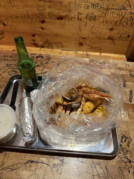 Bobo's Crab Shack (Fordham) Picture 2