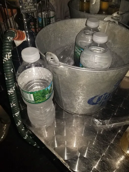 El Chicanito Sports Bar Picture 2