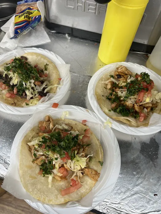 Sofi'Mv Tacos Picture 1
