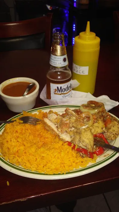 Las Mella's Restaurant Picture 8