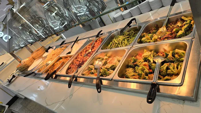 Umi Hotpot Sushi & Seafood Buffet Picture 8