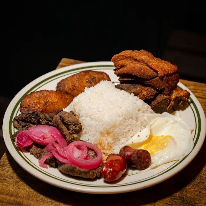Los Amigos Restaurant Picture 3