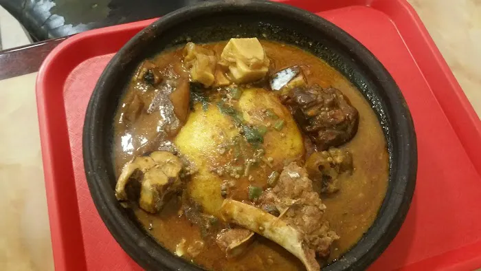 Sanbra Door Restaurant Picture 9