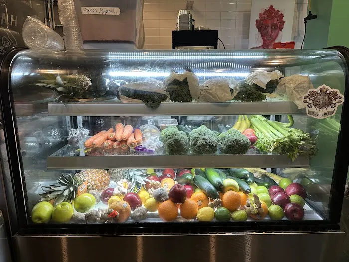 Moss Vegan Bistro Picture 7