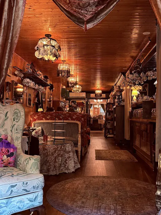 BKHL, The PARLOUR Picture 8