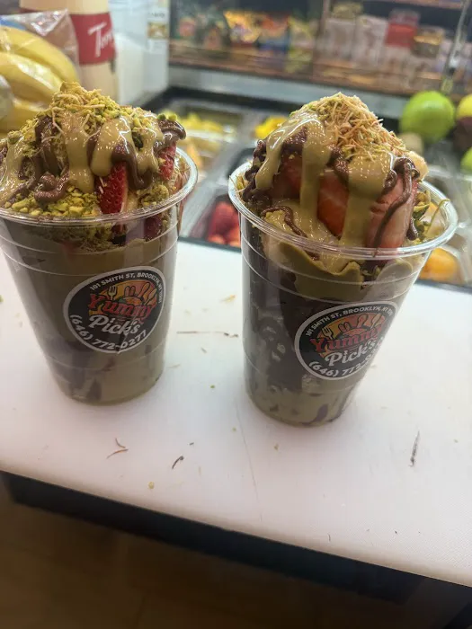 Yummy Picks Deli Picture 9