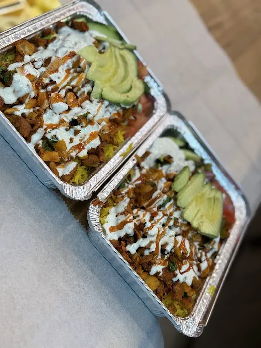 Yummy Picks Deli Picture 3