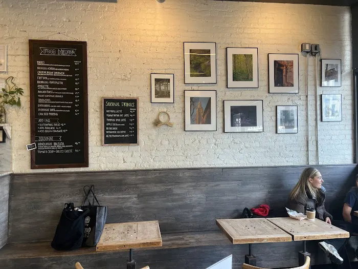 Root Hill Cafe Picture 10