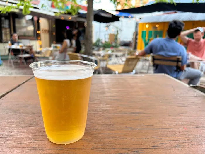 Yard Bar Picture 7