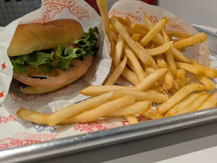 Blue Collar Burger Cobble Hill Picture 2