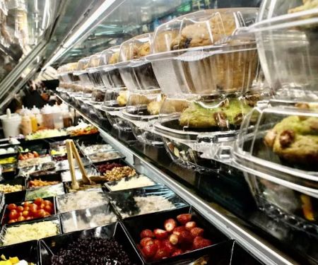 C deli & juice bar