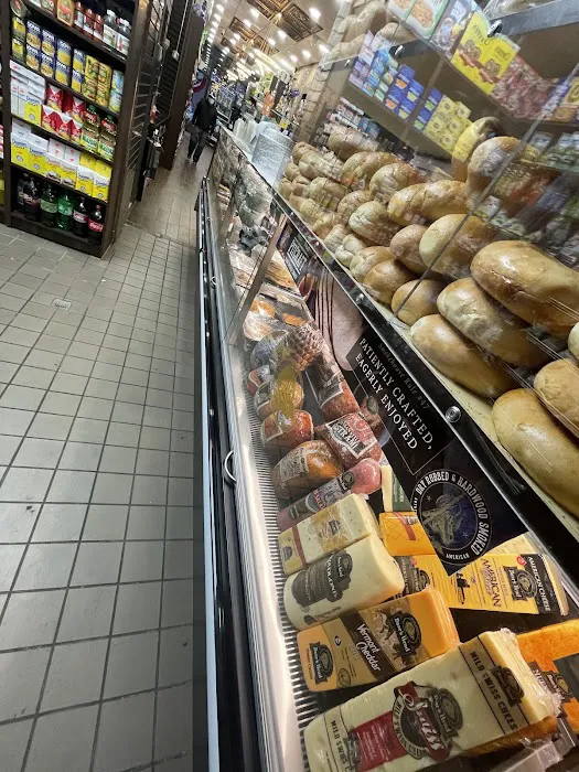 C deli & juice bar Picture 2