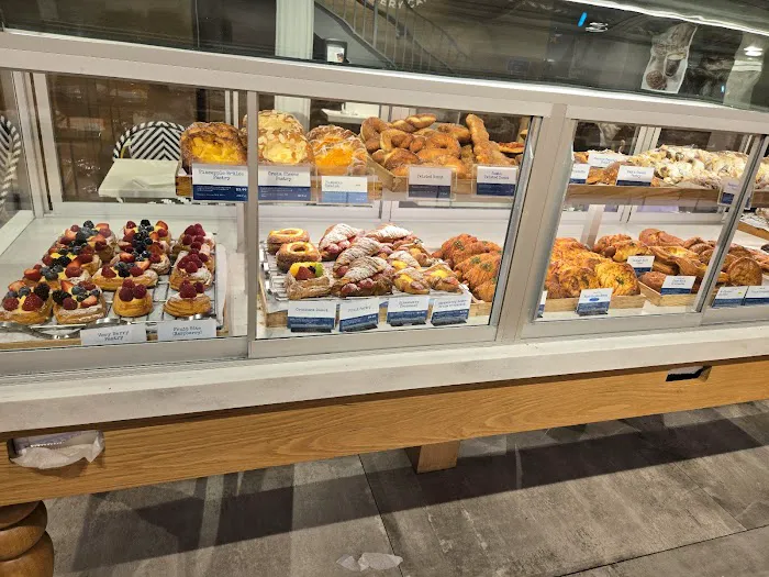 Paris Baguette Picture 10
