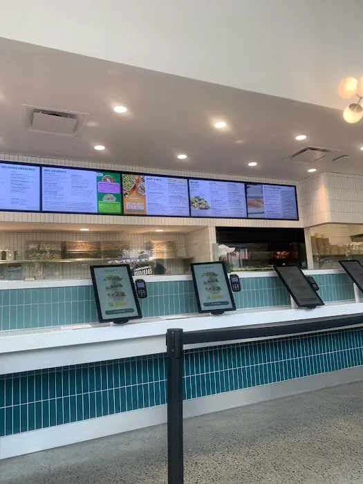 Chopt Creative Salad Co. Picture 2