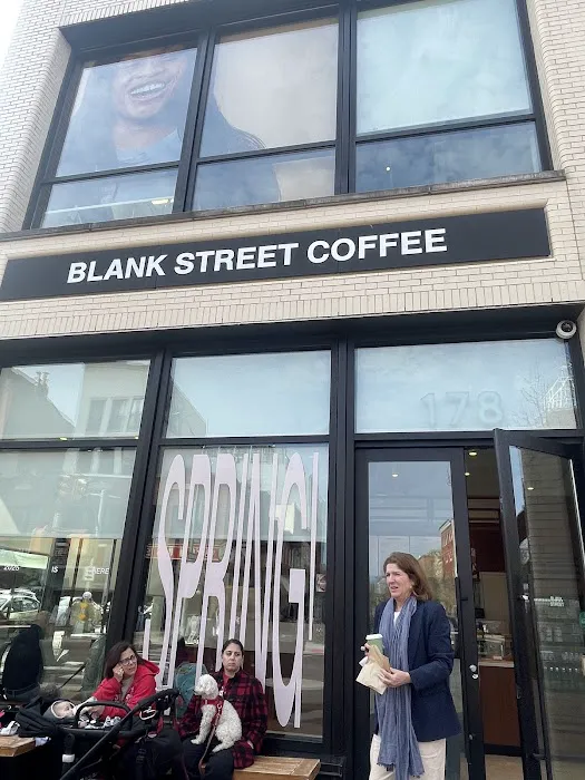 Blank Street Coffee Picture 8