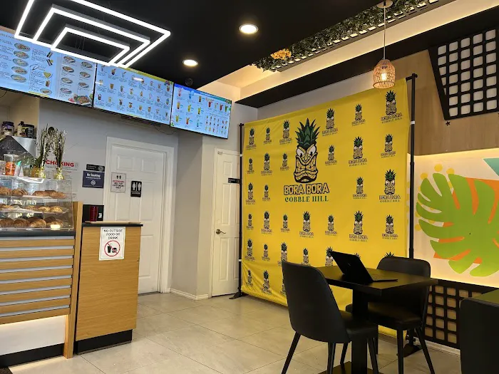 Bora Bora Smoothie Cafe - Court St Picture 4