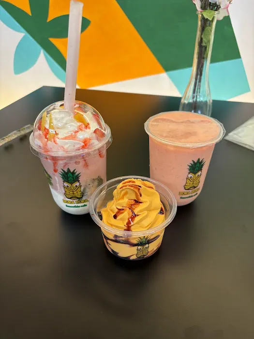 Bora Bora Smoothie Cafe - Court St Picture 9