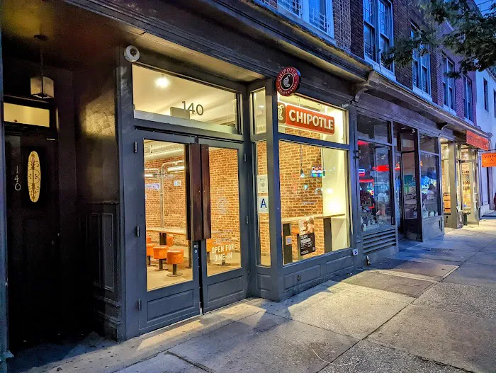 Chipotle Mexican Grill Picture 2