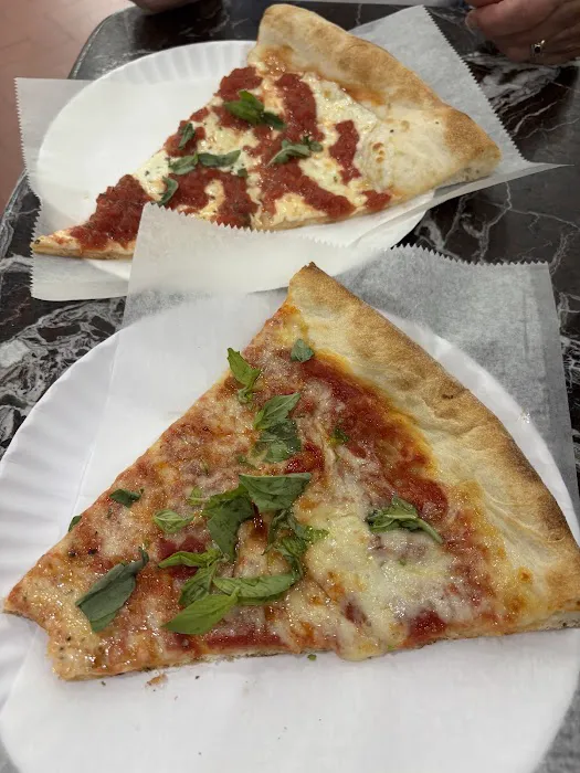 My Little Pizzeria Picture 9