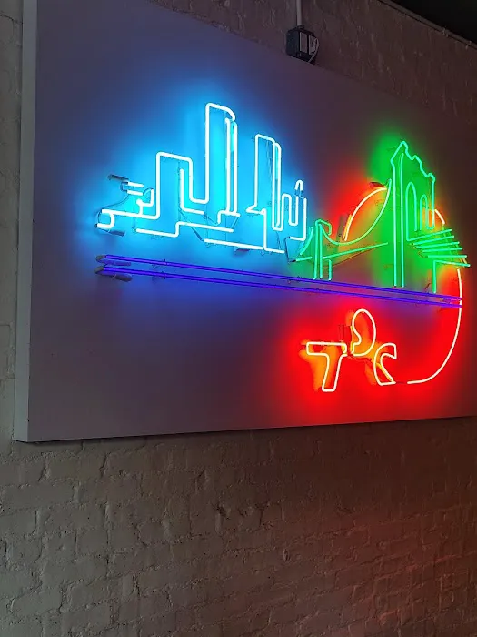 Henry's End Picture 5