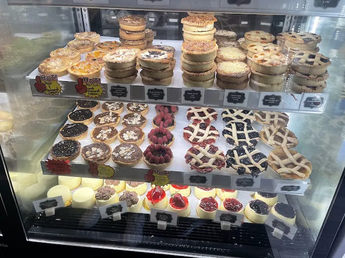 Le French Tart Picture 10