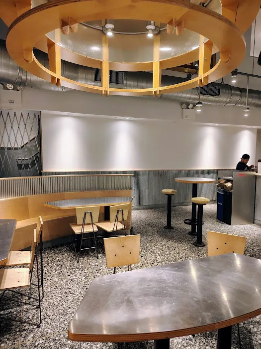 Chipotle Mexican Grill Picture 6