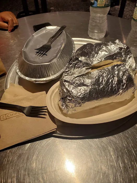 Chipotle Mexican Grill Picture 10