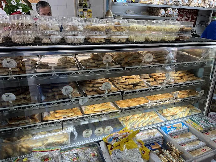Damascus Bread & Pastry Shop Picture 10