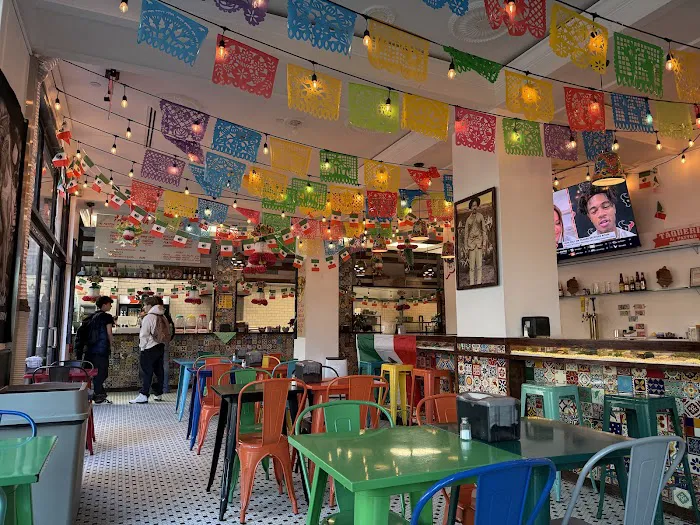 Taqueria Al Pastor & Bar Picture 10