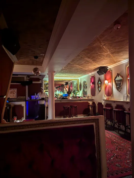 Le Boudoir Picture 9