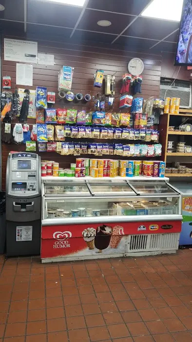 Champion Deli & Grocery Picture 9