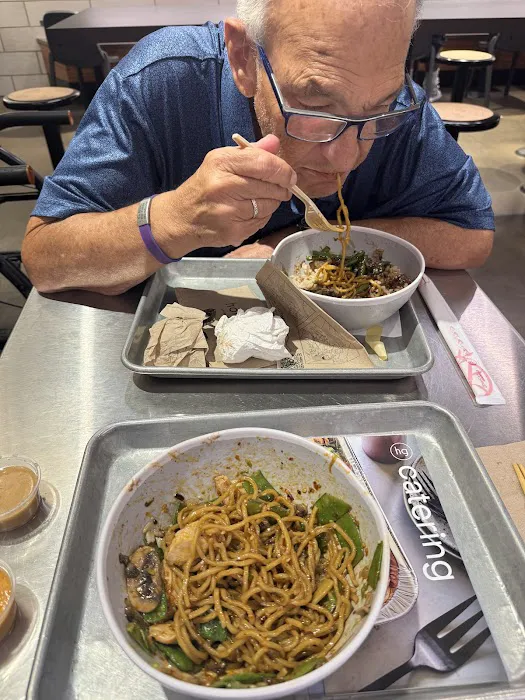 honeygrow Picture 3