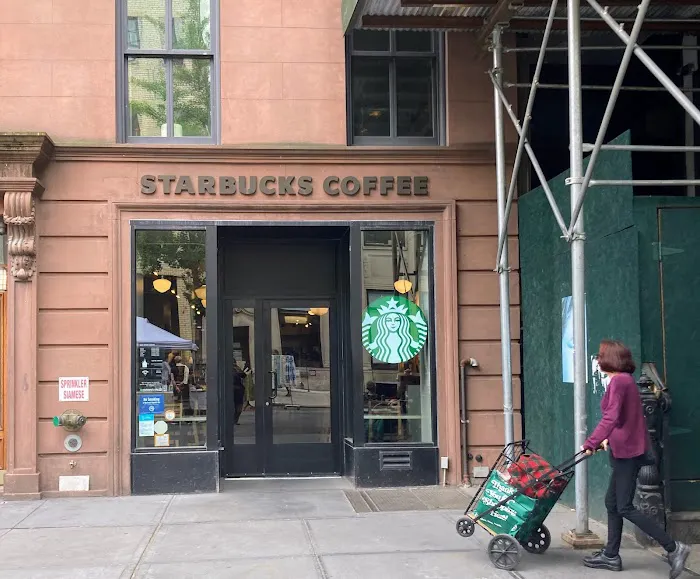 Starbucks Picture 2