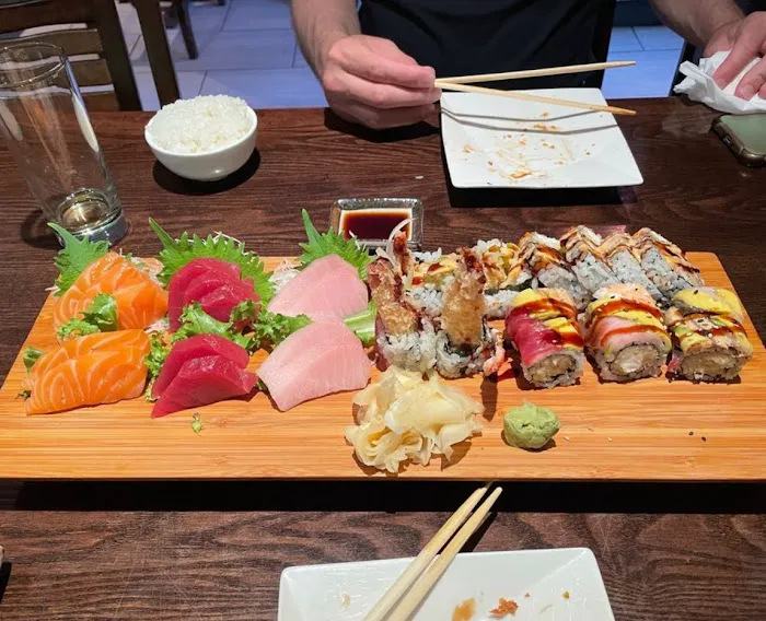 Saketumi Asian Bistro Picture 5