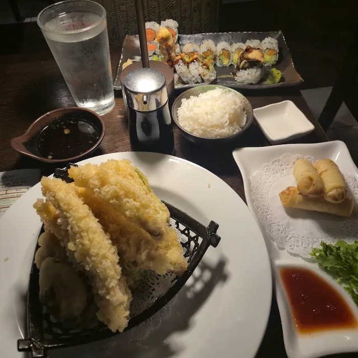 Saketumi Asian Bistro Picture 9