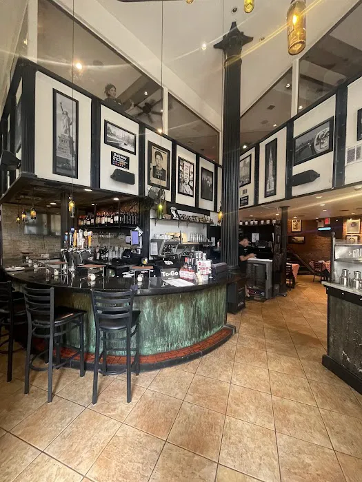 Grimaldi's Pizzeria Picture 5