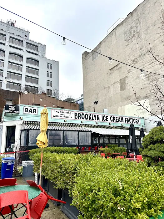 Brooklyn Ice Cream Factory Picture 4