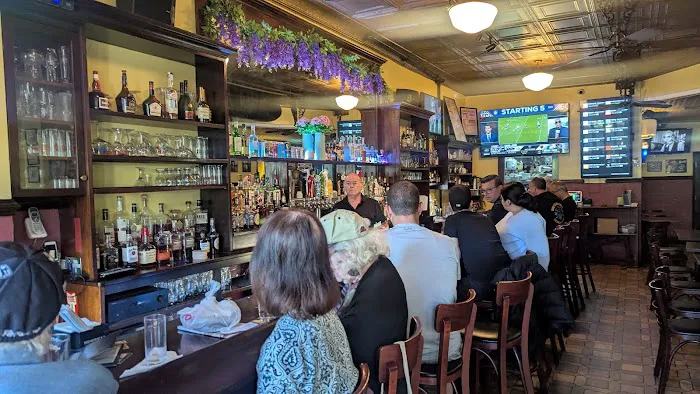 Henry Street Ale House Picture 5