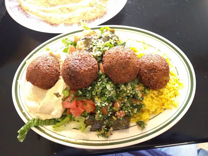Heights Falafel Picture 9