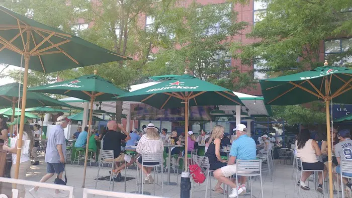 Heineken Red Star Cafe Picture 5