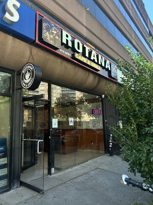 Rotana Cafe & Grill Picture 6