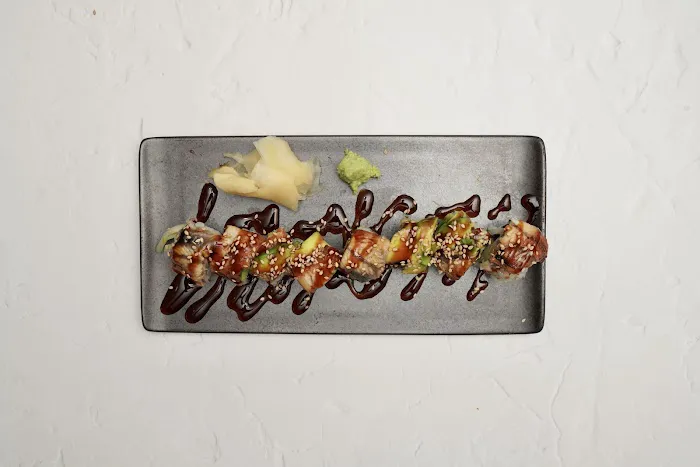 Sushi Akio Picture 1