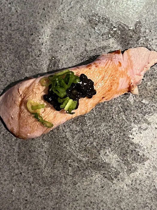 Sushi Akio Picture 2