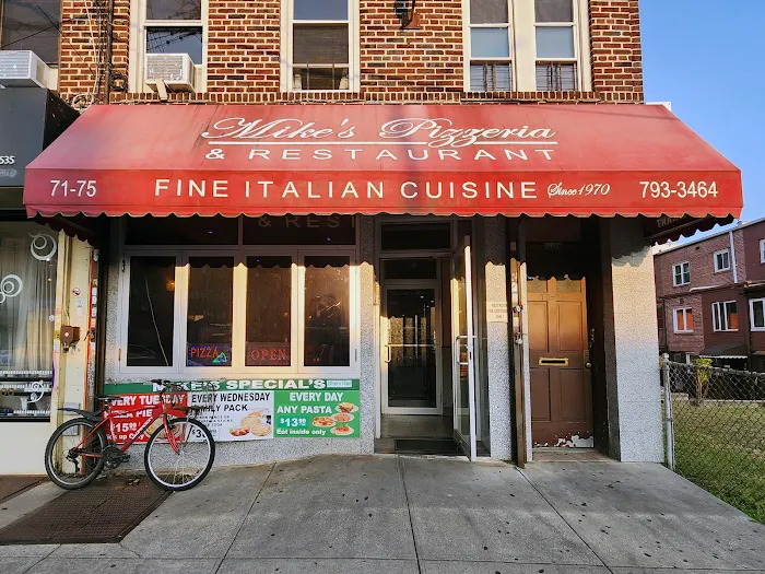 Mike's Pizzeria Picture 5