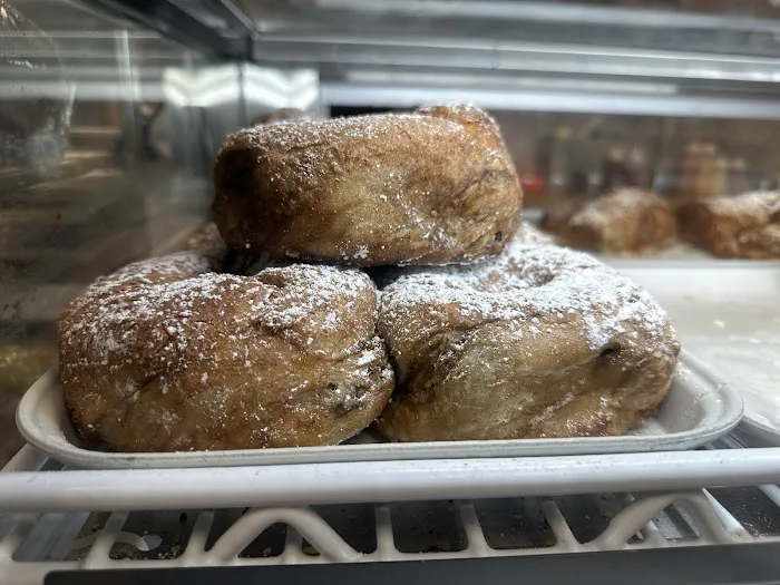 Glendale Bagels & Quality Deli Picture 7