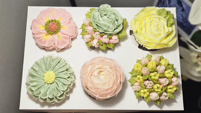 jglow's sweets Picture 5