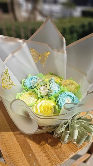 jglow's sweets Picture 4